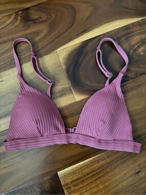 Vitamin A Ribbed Triangle Bikini top size XS